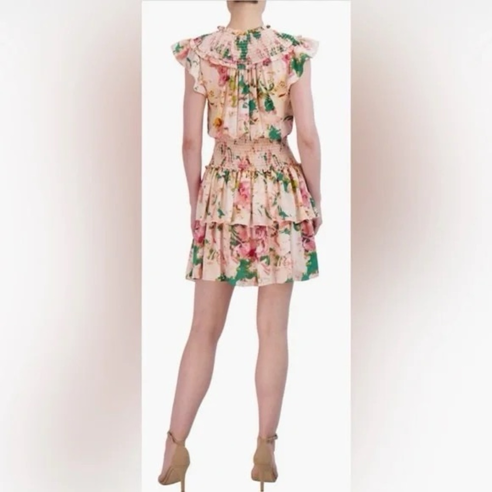 BCBGMaxAzria Women's Peach Floral Smocked Tiered Cap Sleeve Dress Size Small - Picture 2 of 10